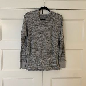 Athleta Ladies Heather Gray Pullover Hooded Sweater, Pouch Front Pocket.